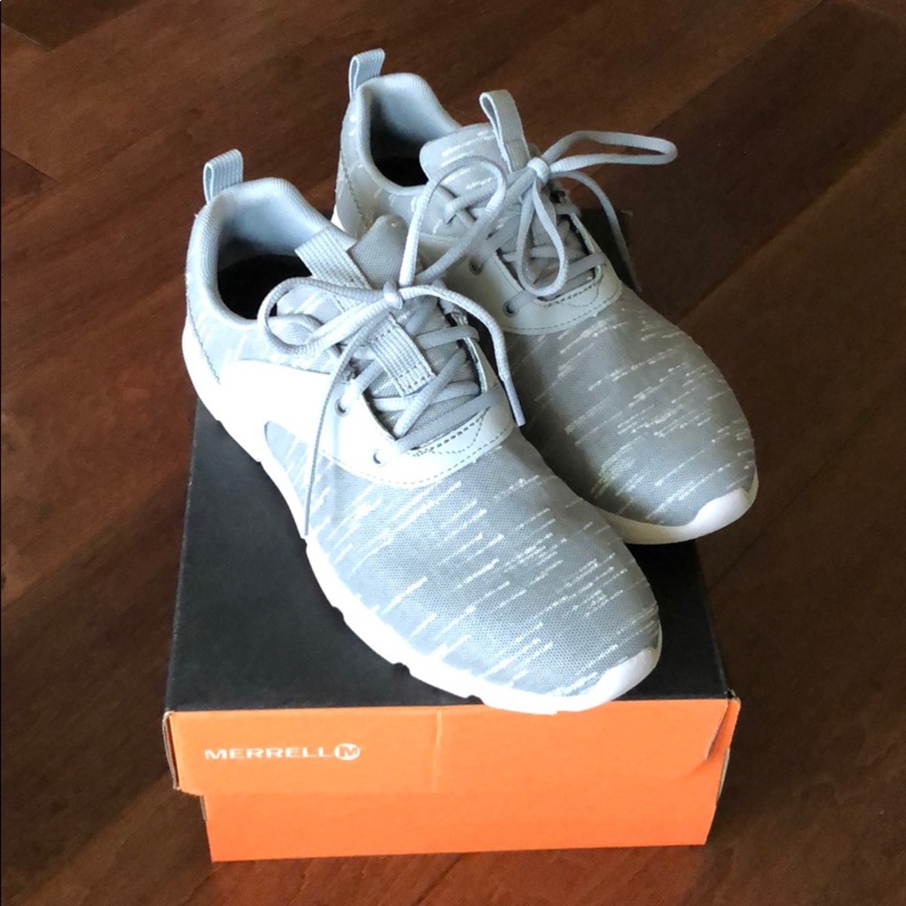 Merrell | NWOT Flora Day Lace High Rise Sneakers Size 9.5 - Picture 1 of 10